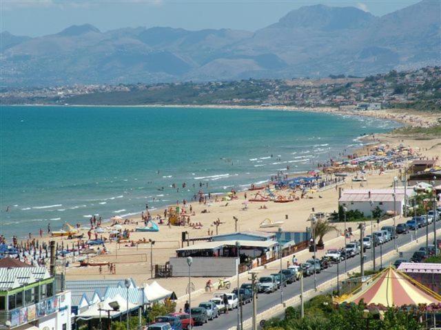 Case Vacanze Nonna Nick كاستيلاّماري ديل غو المظهر الخارجي الصورة